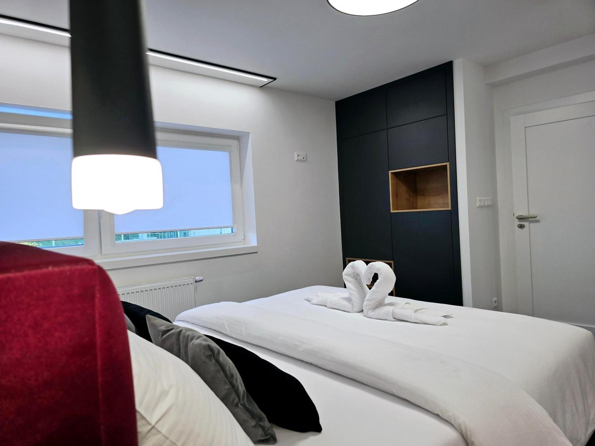 Salon Missen Hotel Martinske Hole Exterior photo